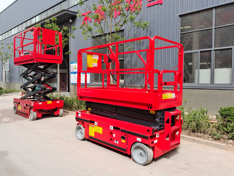 高空升降车一辆多少钱